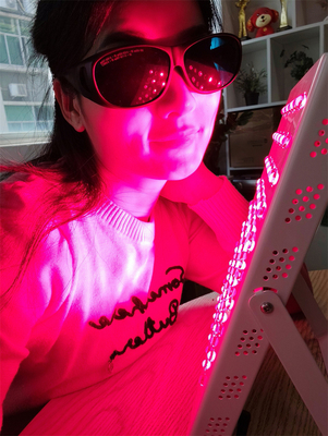 400W Led Portable Red Light Therapy Device Stand, Panel Terapi Cahaya untuk Meredakan Nyeri